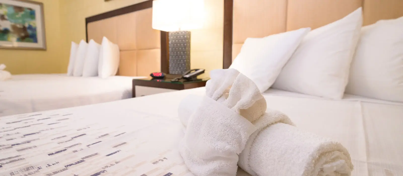 A newly remodelled guest room at the Heart of Manteo Motor Lodge